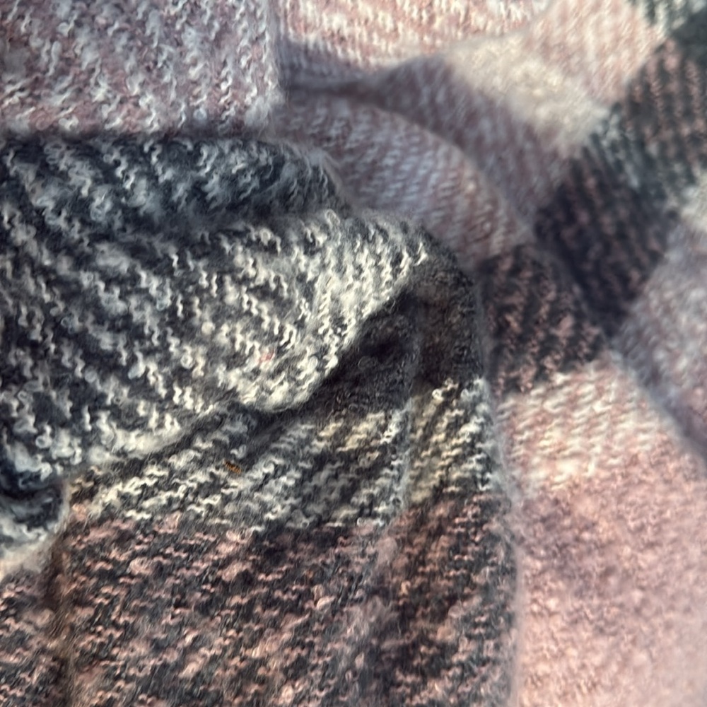 🔴 soft and comfortable poncho with closure - Picture 4 of 5